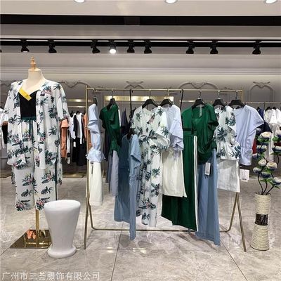 亮點國際品牌折扣店及秋熠品牌女裝批發指南